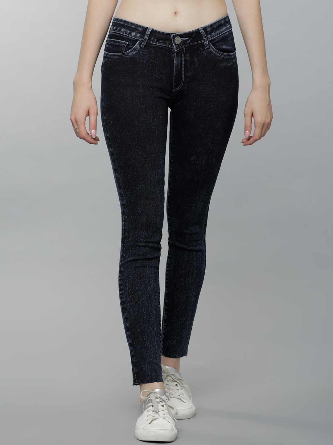 

Tokyo Talkies Women Navy Blue Super Skinny Fit Mid-Rise Clean Look Stretchable Jeans