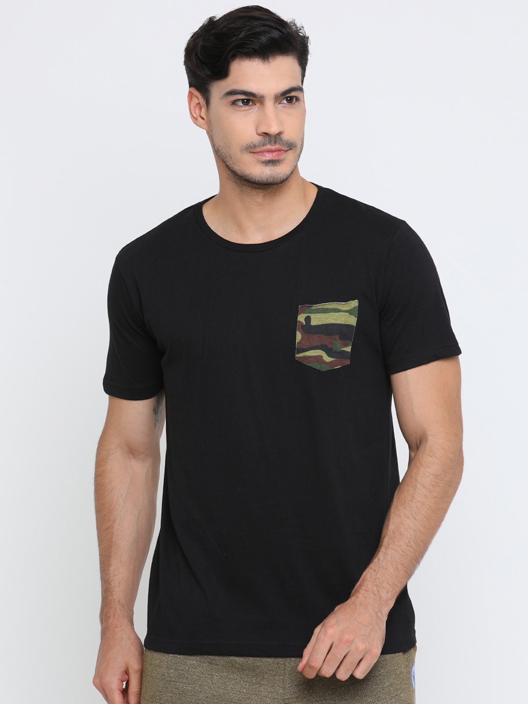 

Masculino Latino Men Black Printed Round Neck T-shirt