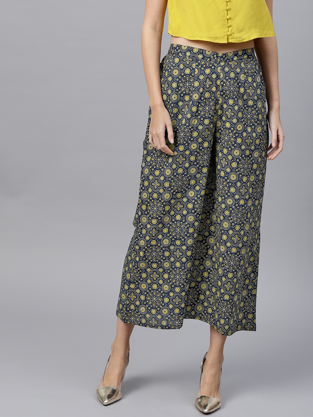 

GERUA Women Navy Blue & Olive Green Printed Wide Leg Cropped Palazzos
