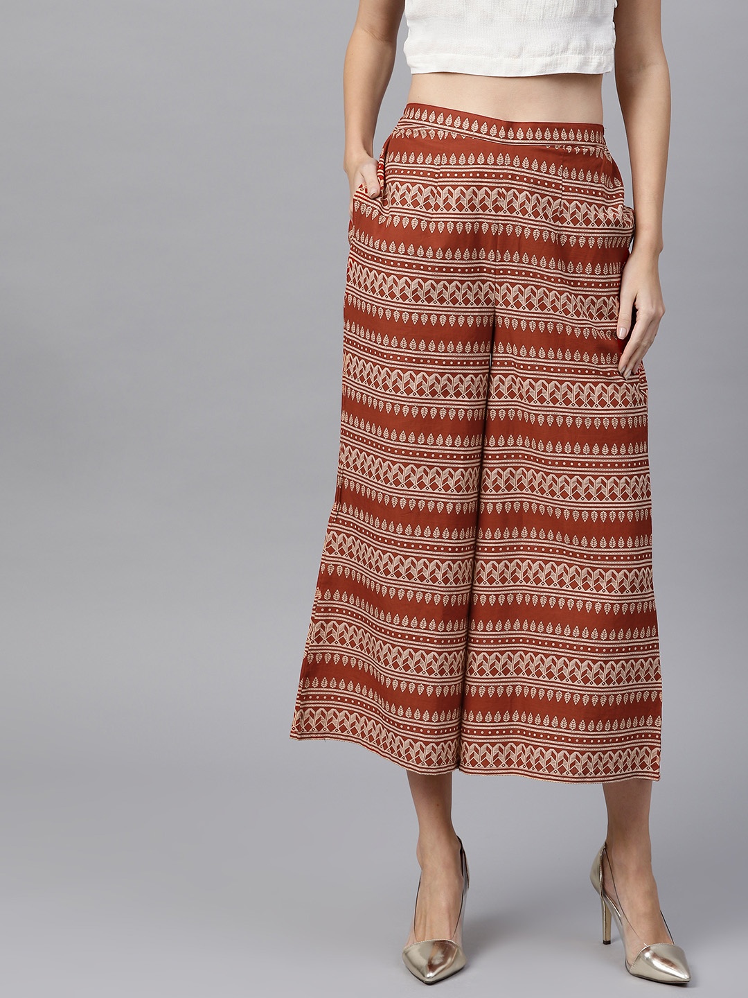 

GERUA Women Rust Red & Beige Printed Wide Leg Cropped Palazzos