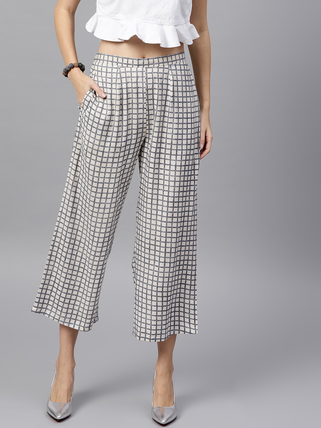 

GERUA Women Off-White & Navy Blue Checked Cropped Wide Leg Palazzos