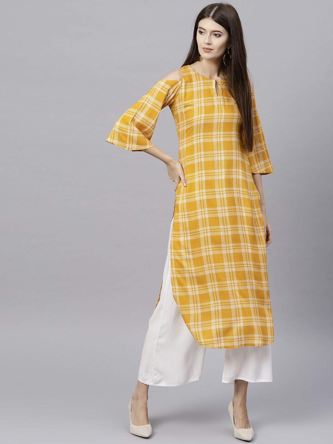 

GERUA Women Mustard Yellow & Off-White Checked Cold Shoulder Straight Kurta