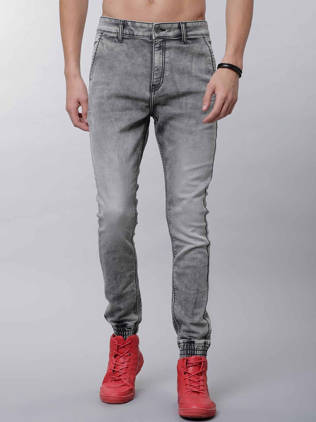 

LOCOMOTIVE Men Grey Jogger Mid-Rise Clean Look Stretchable Joggers