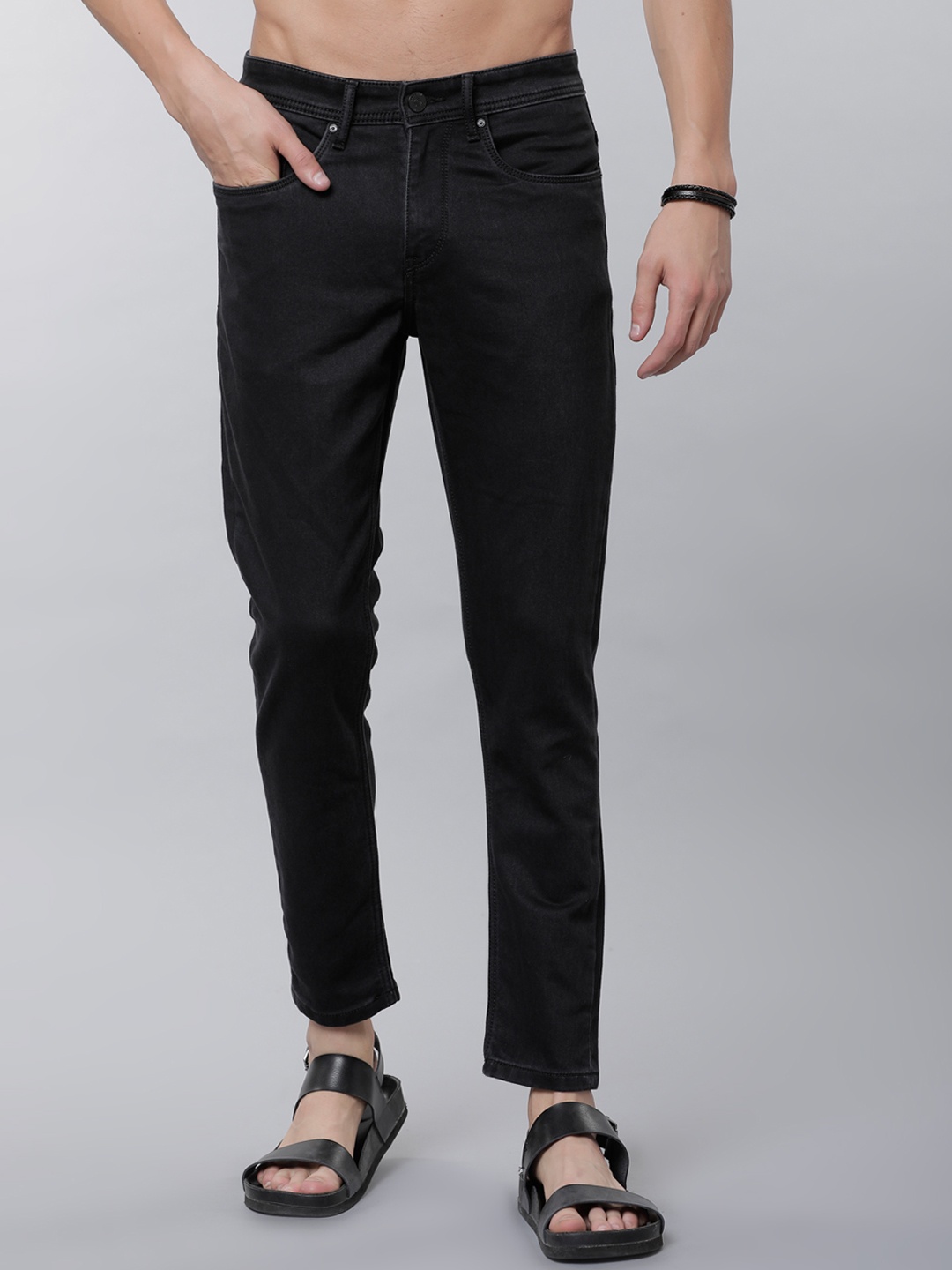 

LOCOMOTIVE Men Black Tapered Fit Mid-Rise Clean Look Stretchable Jeans