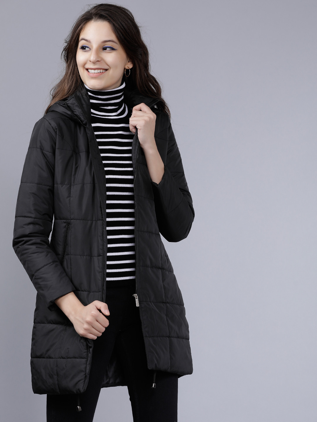 

Tokyo Talkies Women Black Solid Padded Jacket