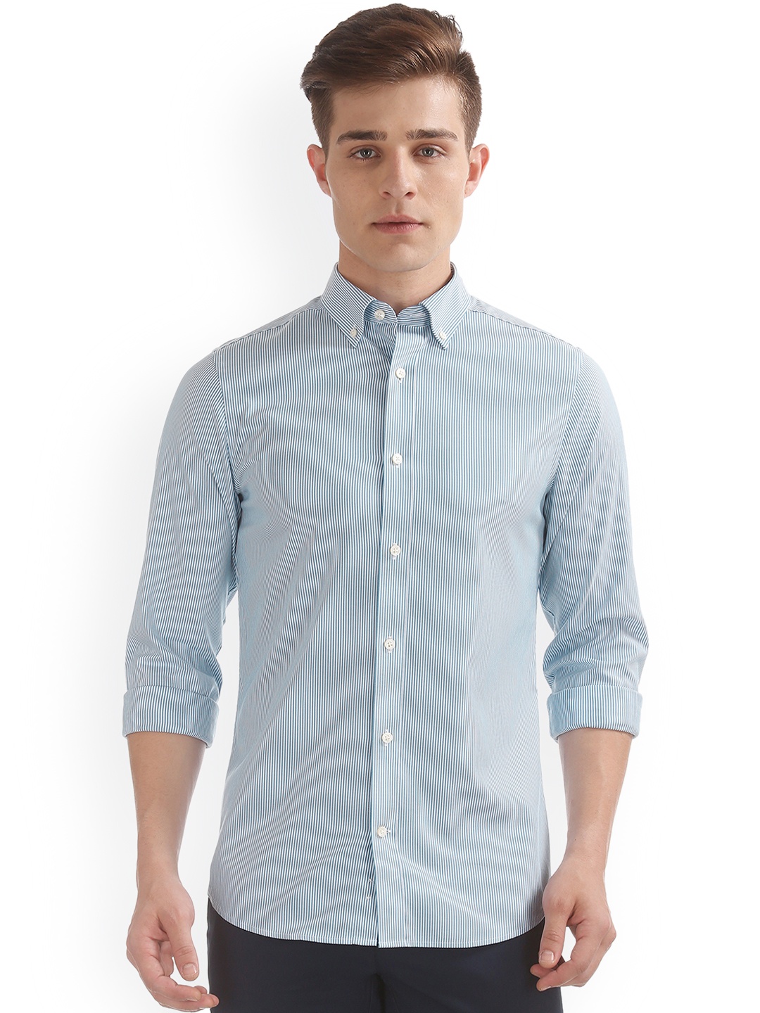

GANT Men Blue & White Slim Fit Striped Casual Shirt