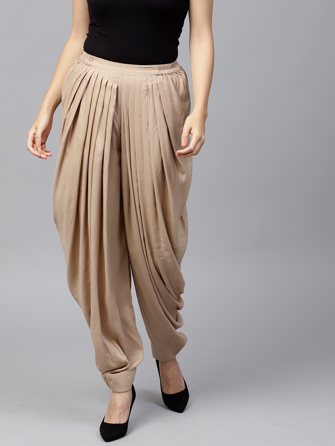 

PINKSKY Beige Solid Salwar