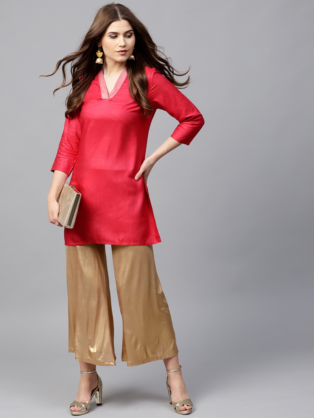 

PINKSKY Women Golden Solid Cropped Wide Leg Palazzos, Gold