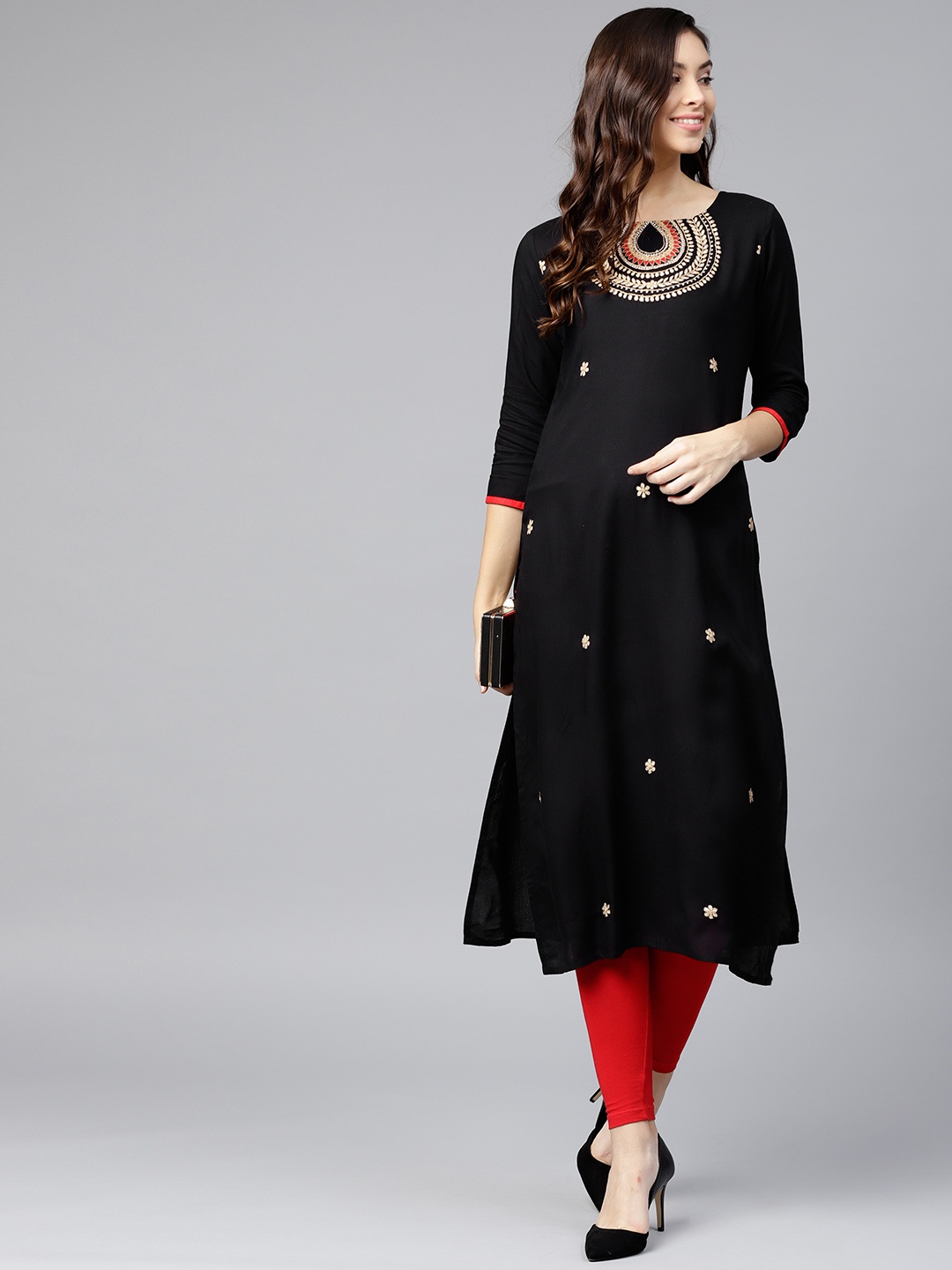 

Varanga Black Embroidered Straight Kurta