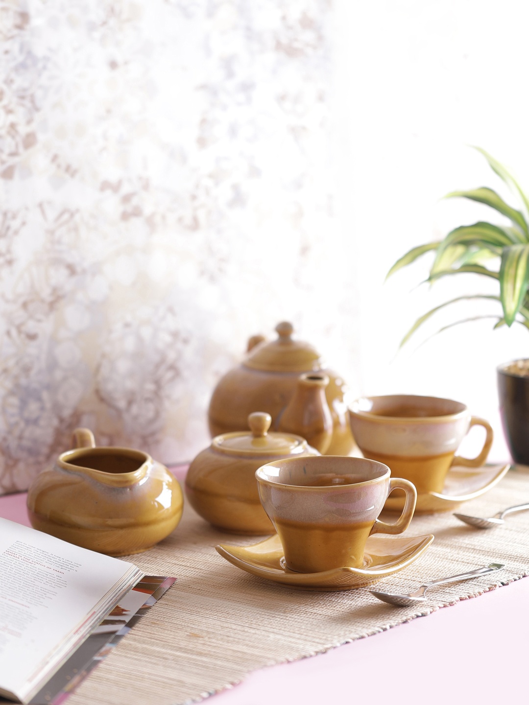 

VarEesha Mustard Yellow & Beige 5 Pieces Stoneware Tea Pot with Cups Set