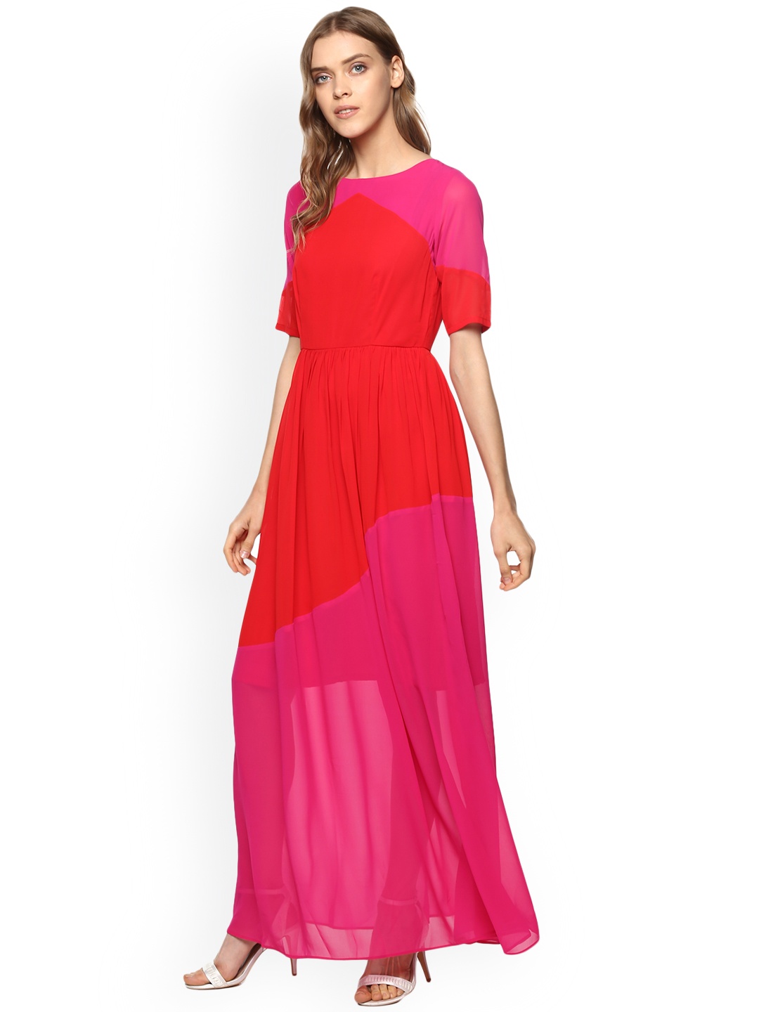 

ROVING MODE Women Red Colourblocked Maxi Dress