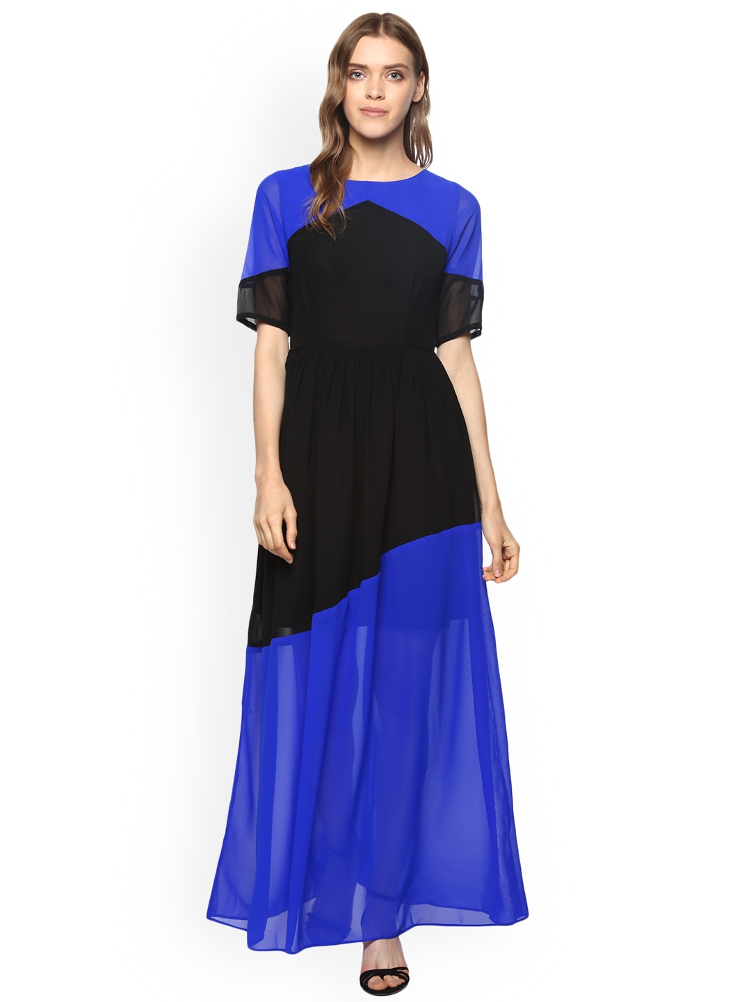 

ROVING MODE Women Black Colourblocked Maxi Dress
