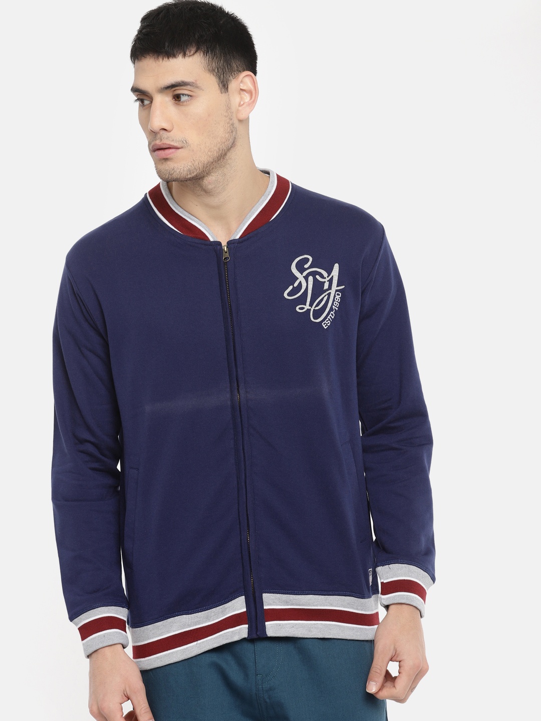 

Duke Stardust Men Navy Blue Solid Sweatshirt