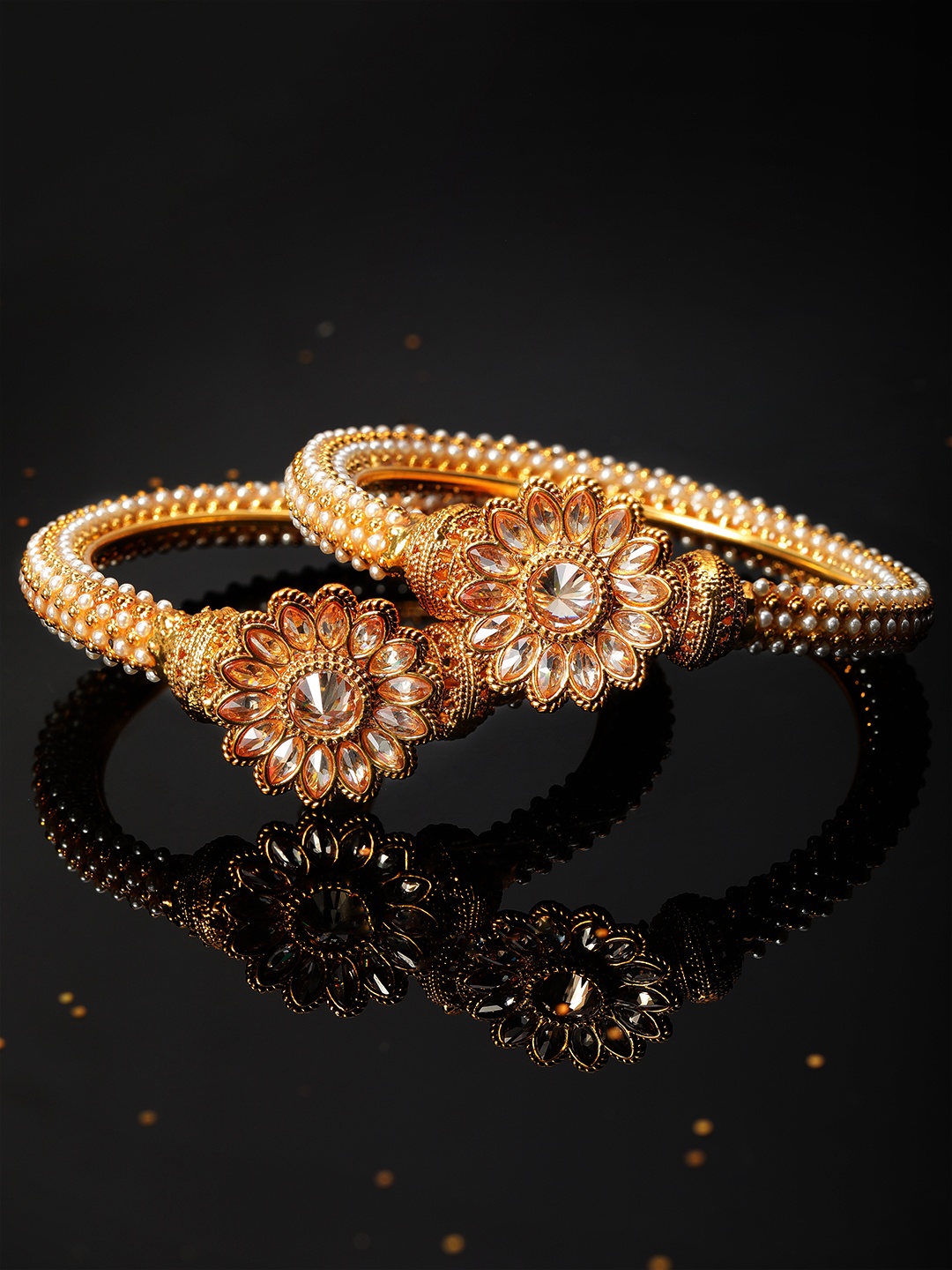 

Rubans Set of 2 Gold-Toned Hand Crafted Gold Plated Bangles