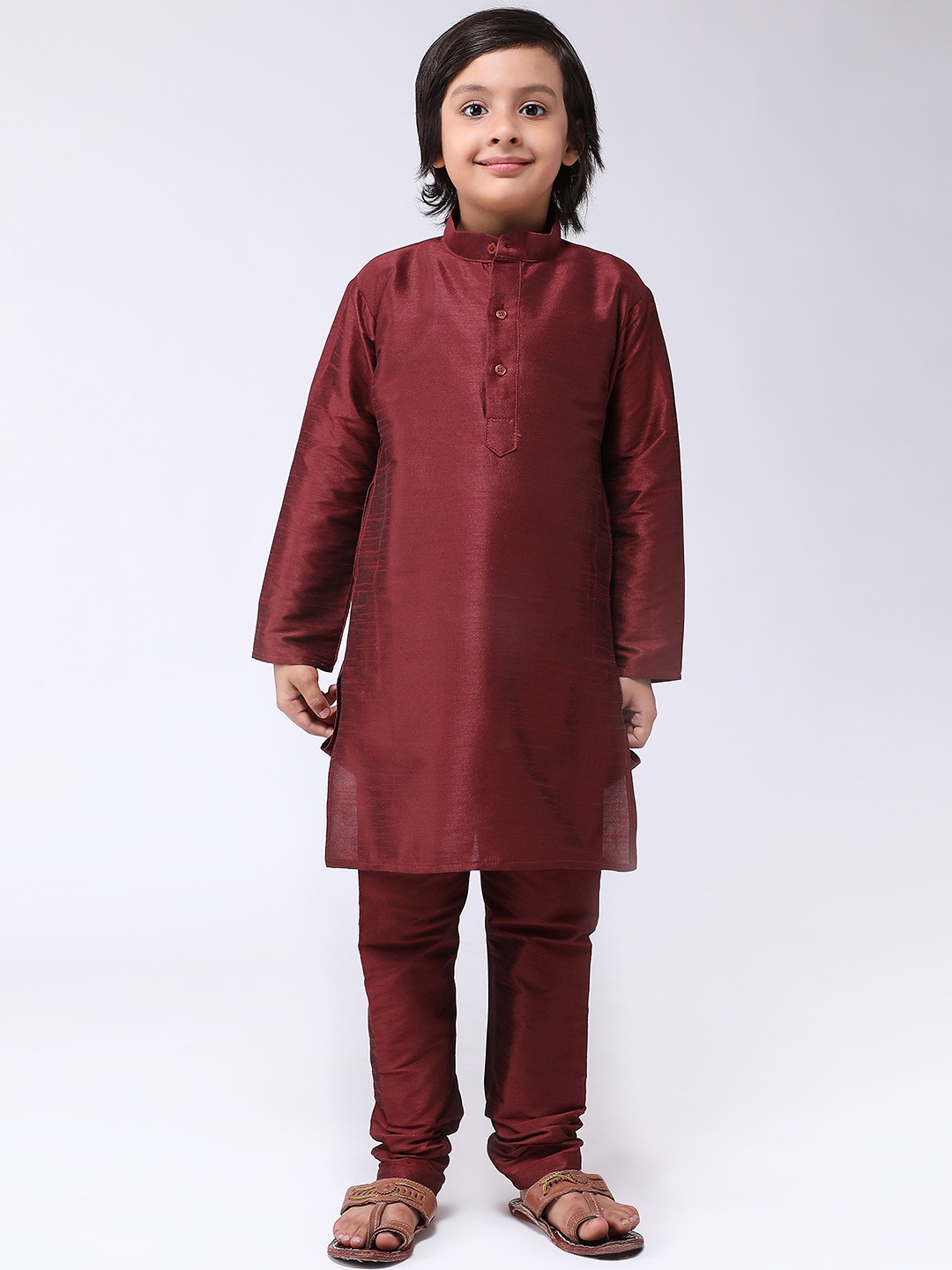 

SOJANYA Boys Maroon Solid Kurta with Churidar