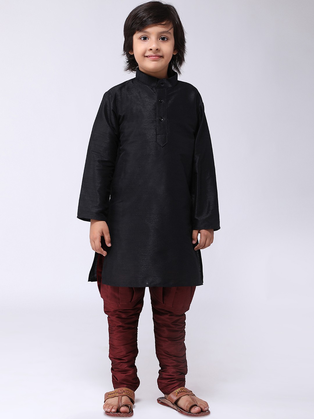 

SOJANYA Boys Black & Maroon Solid Kurta with Churidar