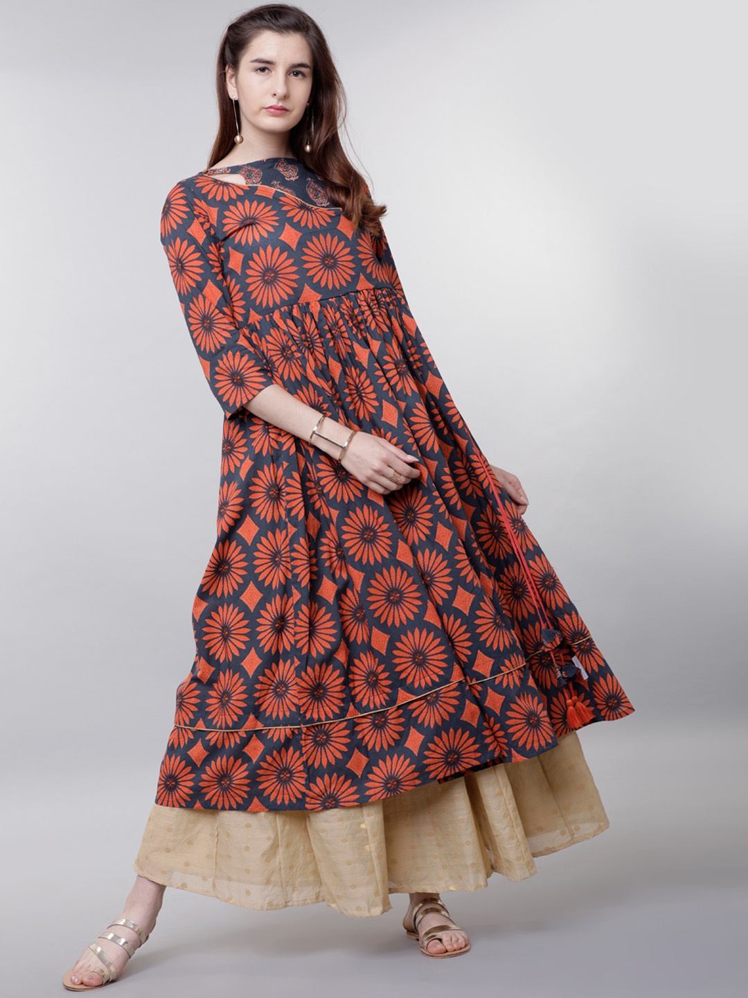 

Vishudh Women Rust & Charcoal Printed Anarkali Kurta