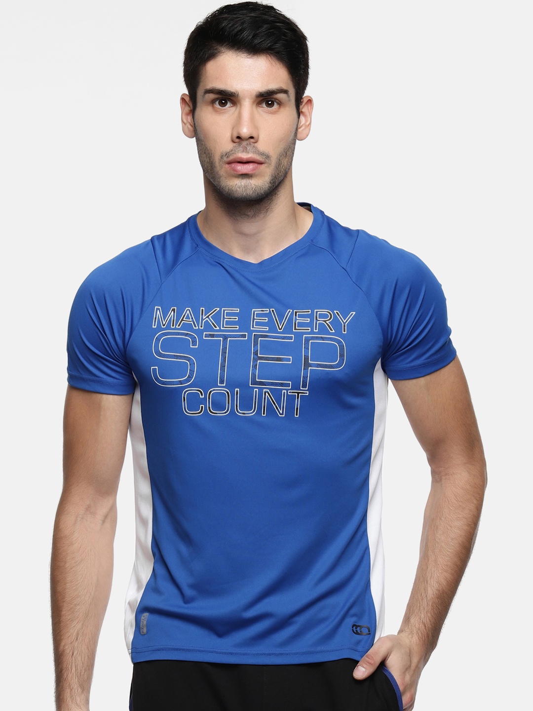 

Ajile by Pantaloons Men Blue Printed Round Neck T-shirt