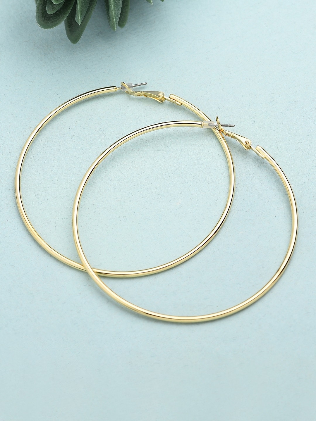 

Accessorize London Women Circular Hoop Earrings, Gold