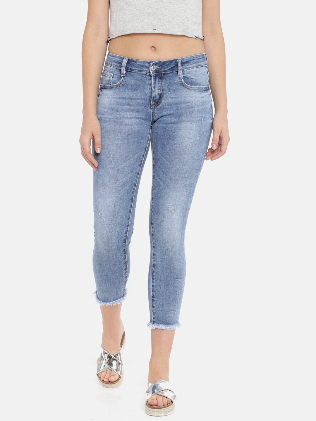 

Deal Jeans Women Blue Slim Fit Mid-Rise Low Distress Cropped Jeans