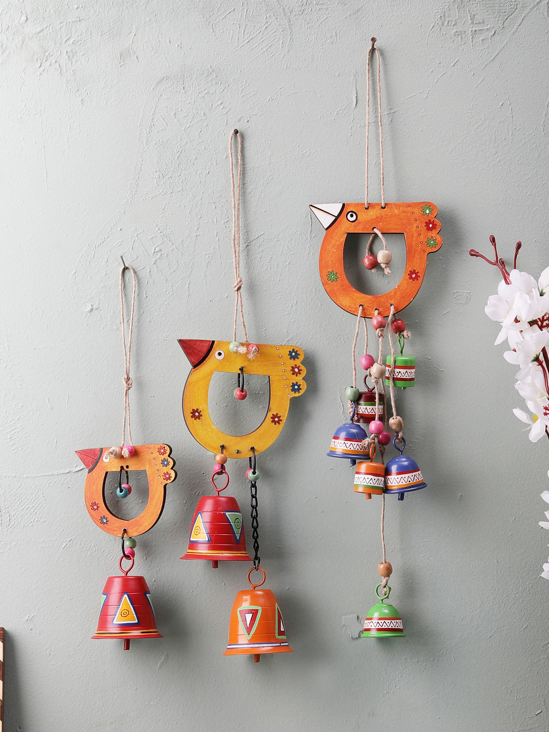 

VarEesha Set of 3 Multicoloured "Tinkle Bells" Bird Family Wall Hanging Bell Windchimes, Multi