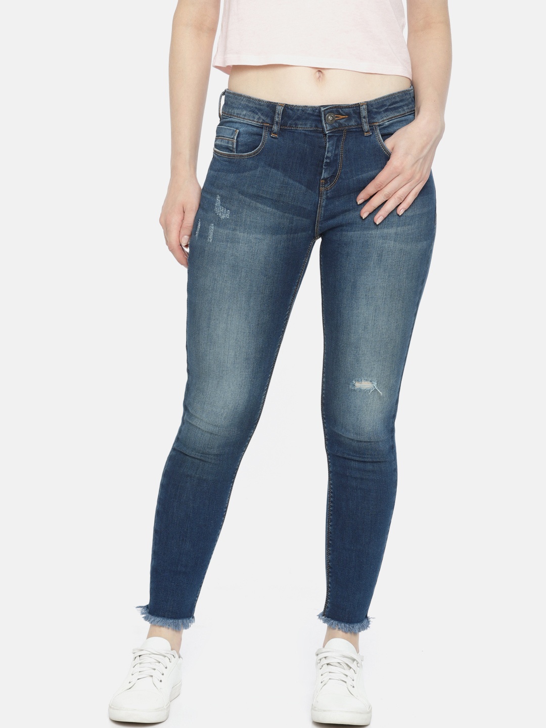 

Jealous 21 Women Blue Regular Fit Mid-Rise Low Distress Stretchable Cropped Jeans