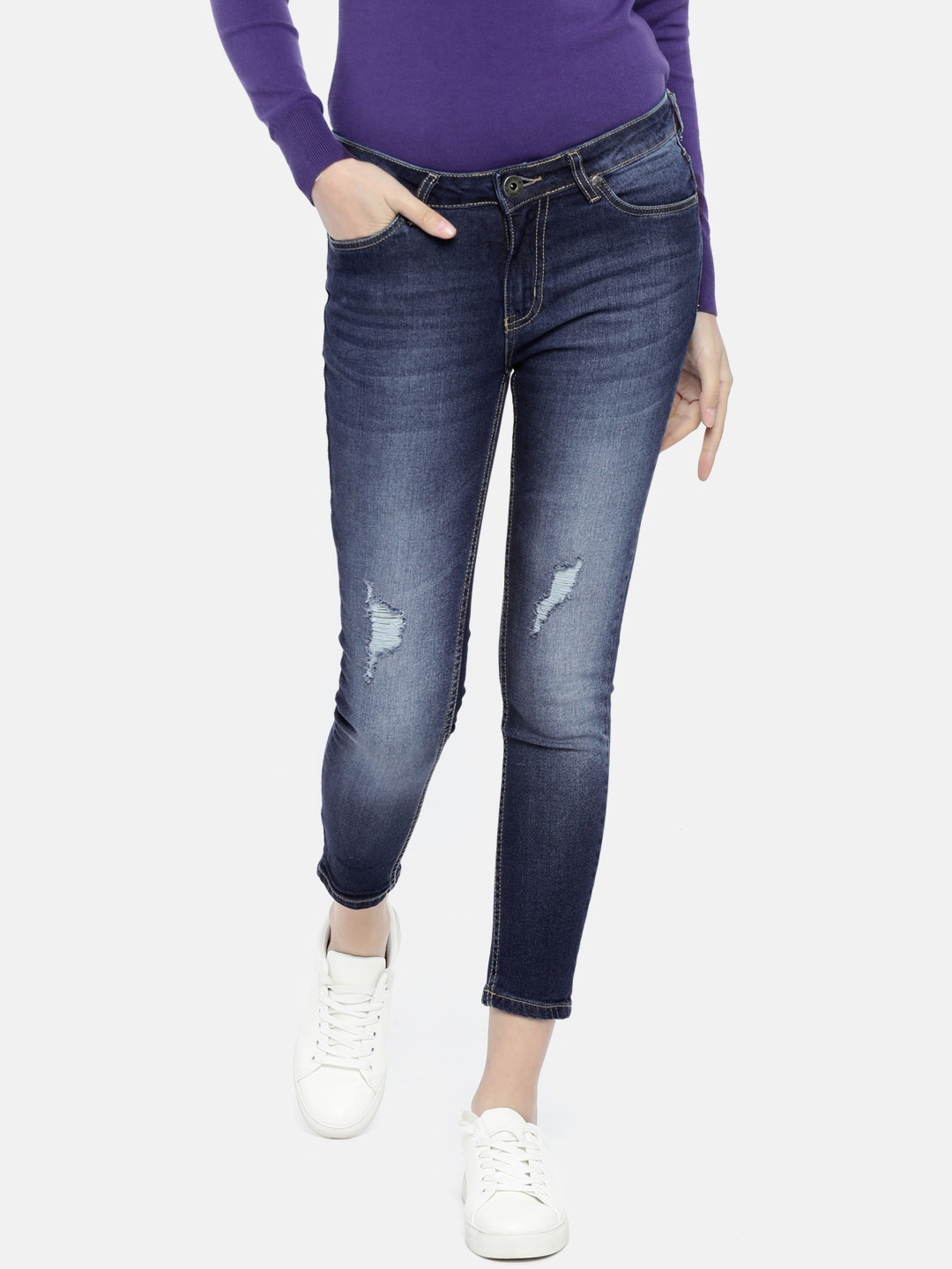 

People Women Blue Skinny Fit Mid-Rise Low Distress Stretchable Jeans