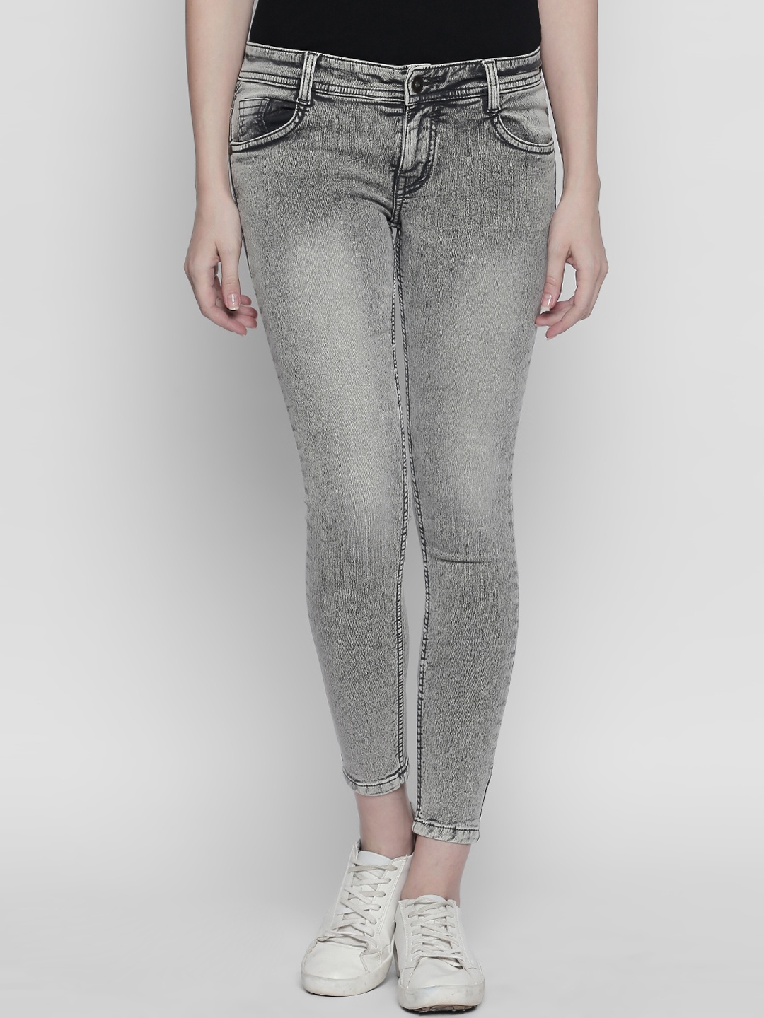 

High Star Women Grey Slim Fit Mid-Rise Clean Look Stretchable Jeans