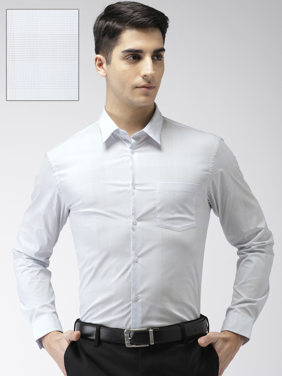 

Arrow Men White & Blue Regular Fit Checked Formal Shirt