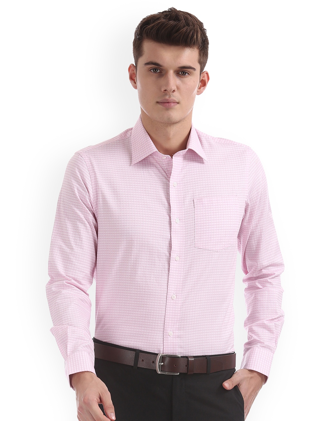 

Arrow Men Pink Slim Fit Solid Casual Shirt