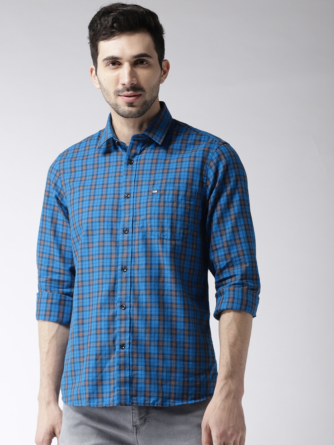 

Arrow Sport Men Blue Slim Fit Checked Casual Shirt