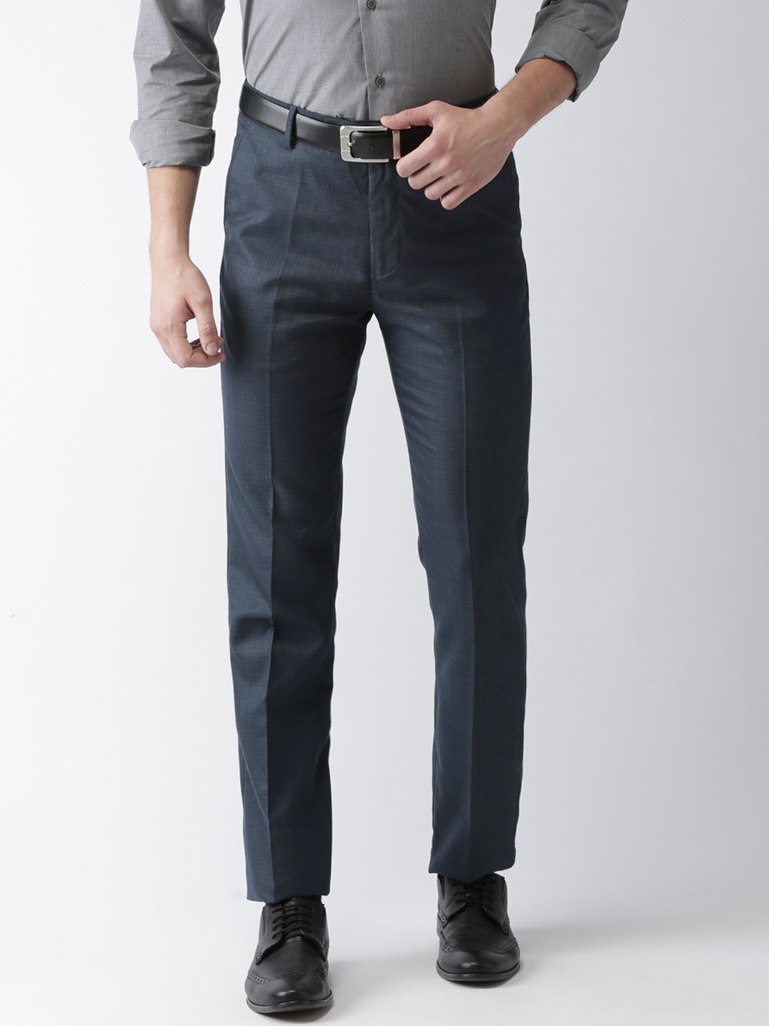 

Arrow Men Navy Blue Tapered Fit Checked Formal Trousers