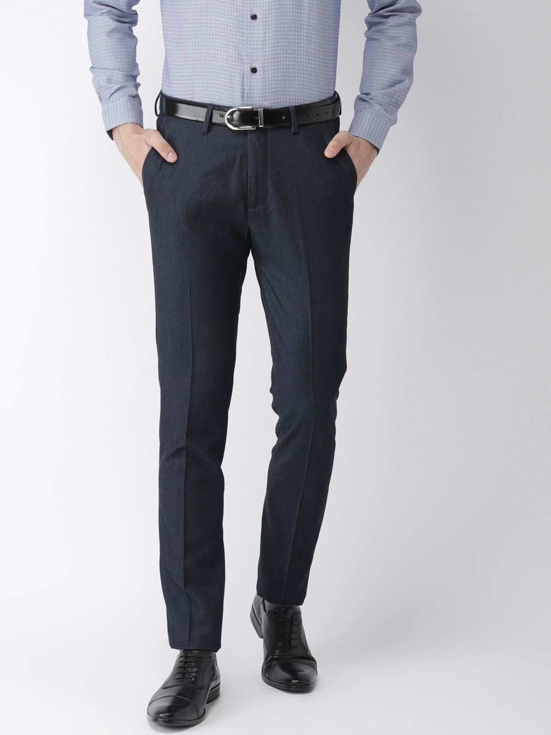 

Arrow Men Navy Blue Slim Fit Solid Formal Trousers