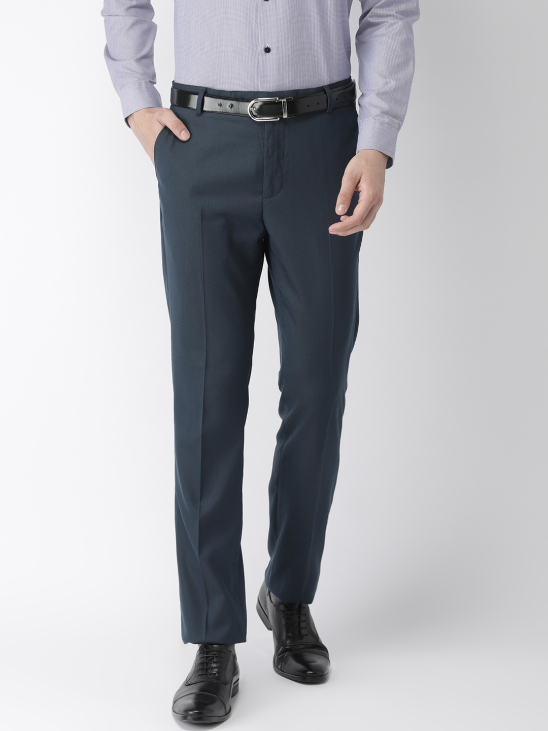 

Arrow Men Navy Blue Tapered Fit Solid Formal Trousers