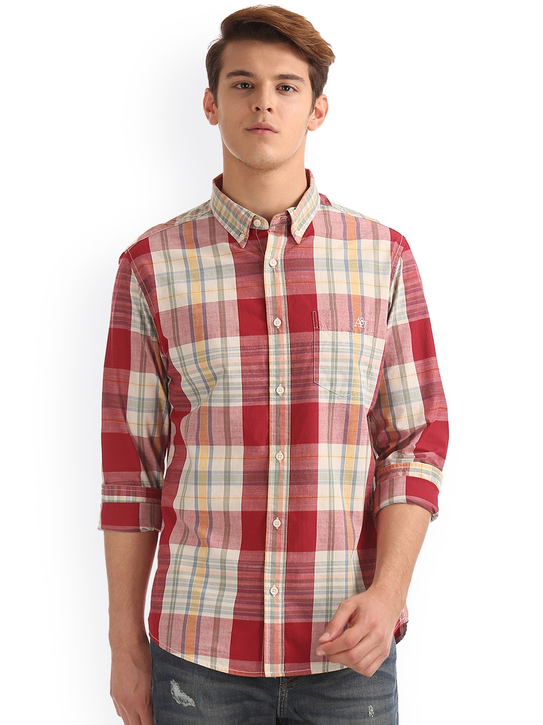 

Aeropostale Men Red & Off-White Regular Fit Checked Casual Shirt