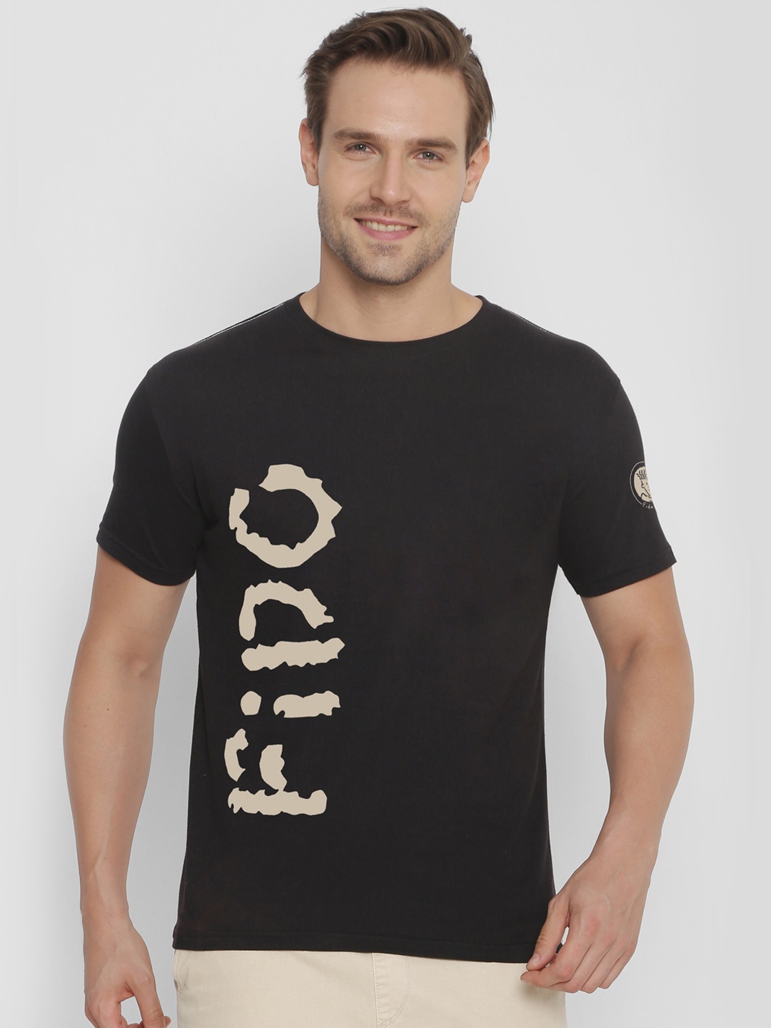 

FIDO DIDO Men Black Printed Round Neck Slim Fit T-shirt