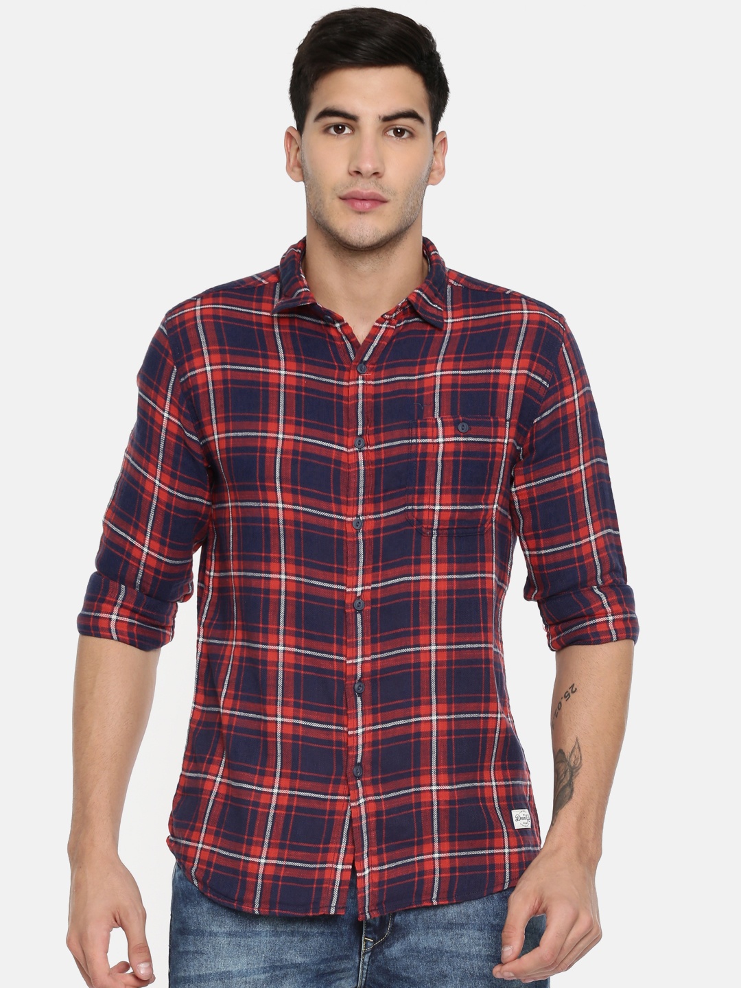 

Flying Machine Men Navy & Red Regular Fit Checked Casual Shirt, Navy blue