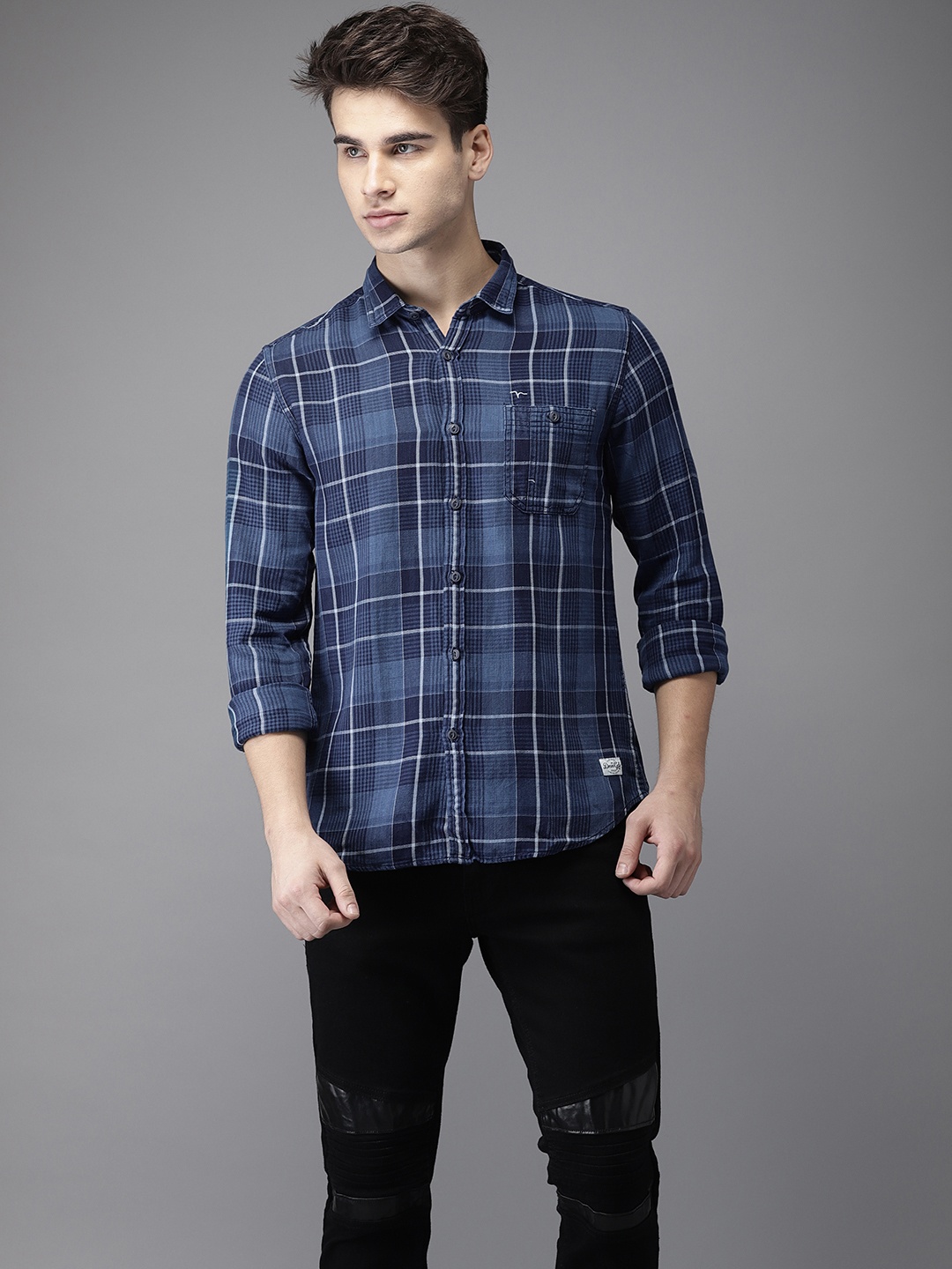 

Flying Machine Men Navy Blue Regular Fit Checked Casual Shirt