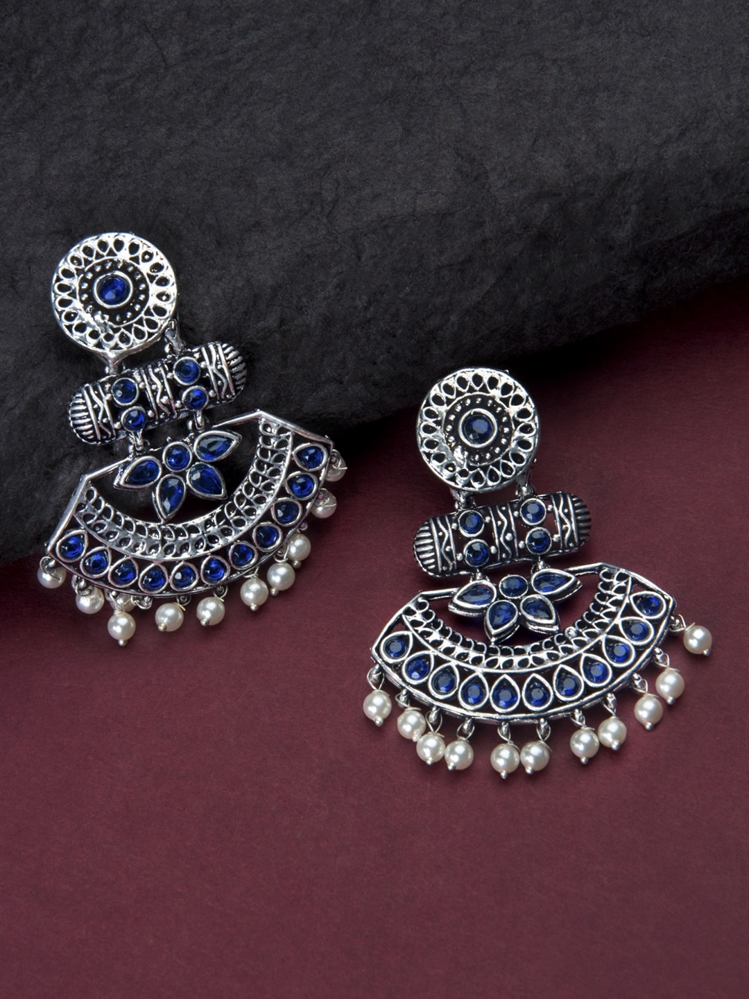 

Rubans Silver-Toned & Blue Classic Chandbalis
