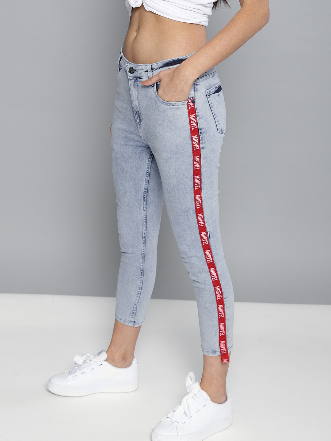 

Kook N Keech Marvel Women Blue Super Skinny Fit Mid-Rise Clean Look Cropped Jeans