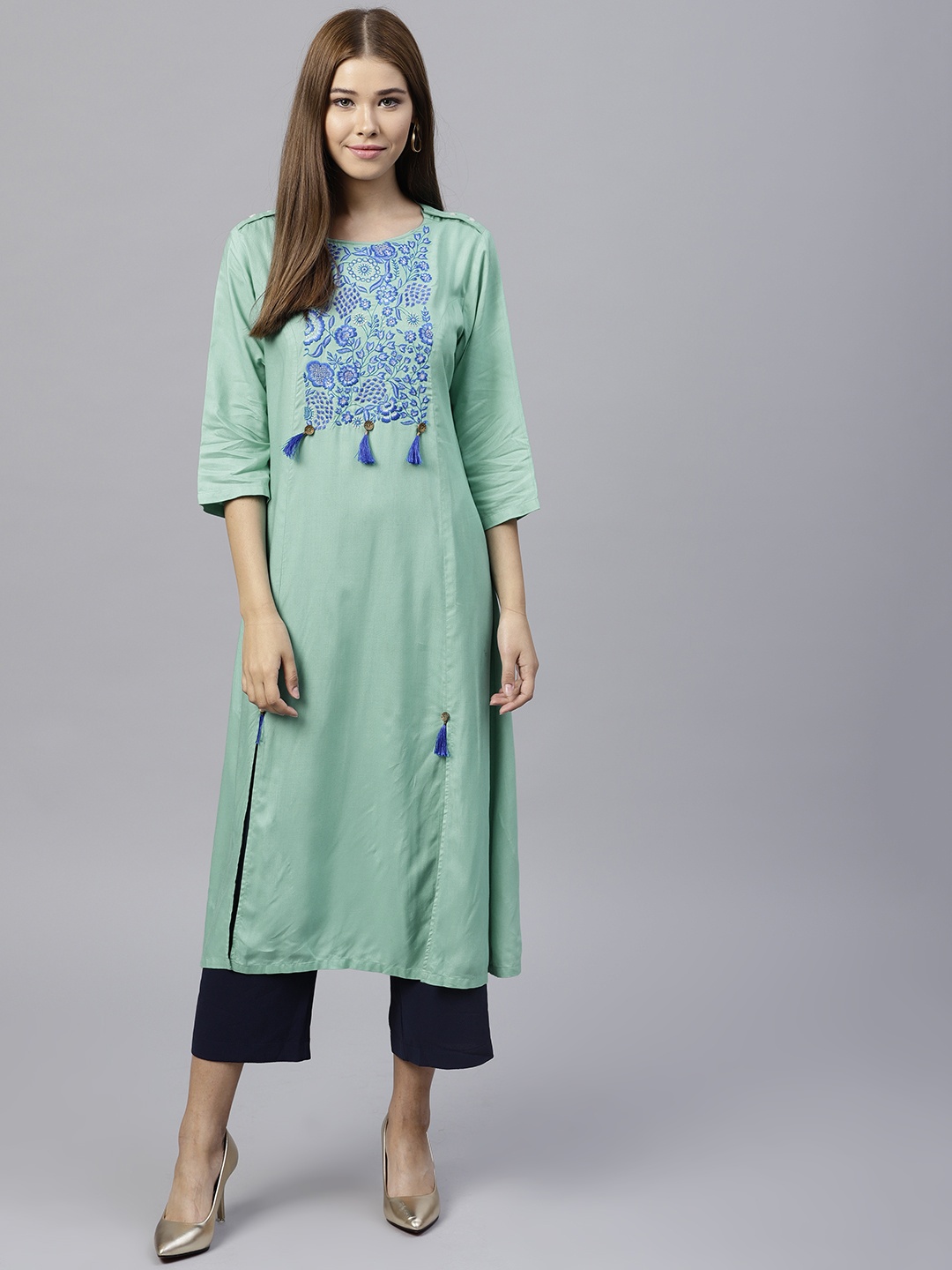 

Pannkh Women Sea Green Yoke Design Straight Kurta