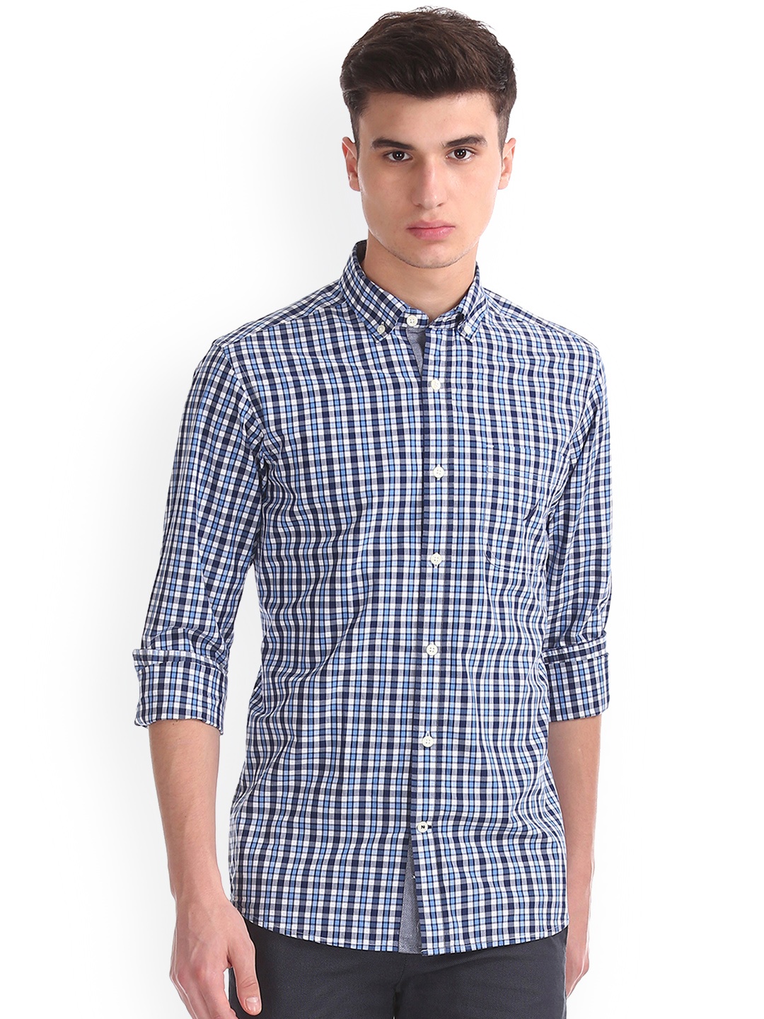 

Nautica Men Blue & White Regular Fit Checked Casual Shirt
