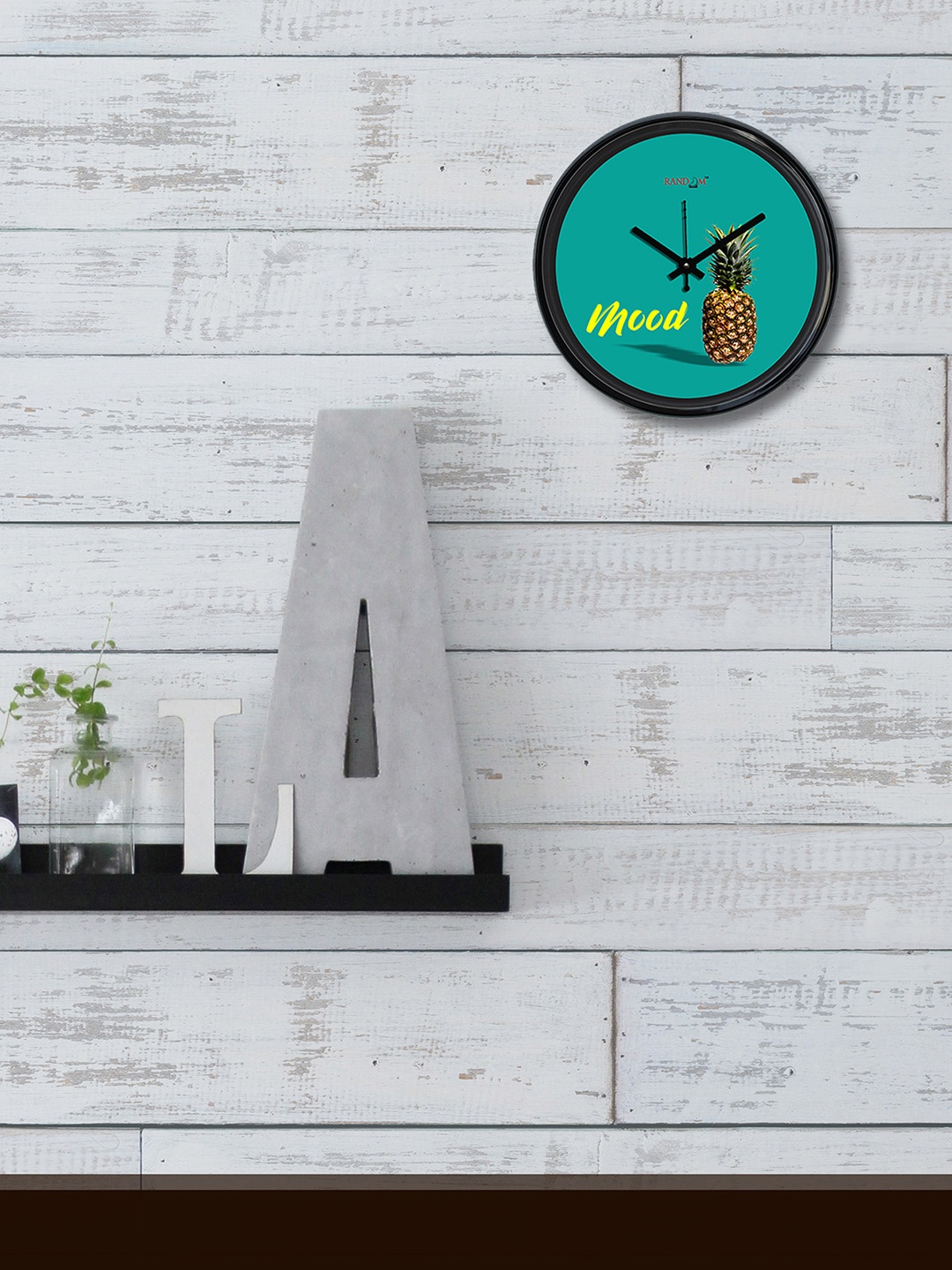 

RANDOM Sea Green Round Colourblocked Analogue Wall Clock
