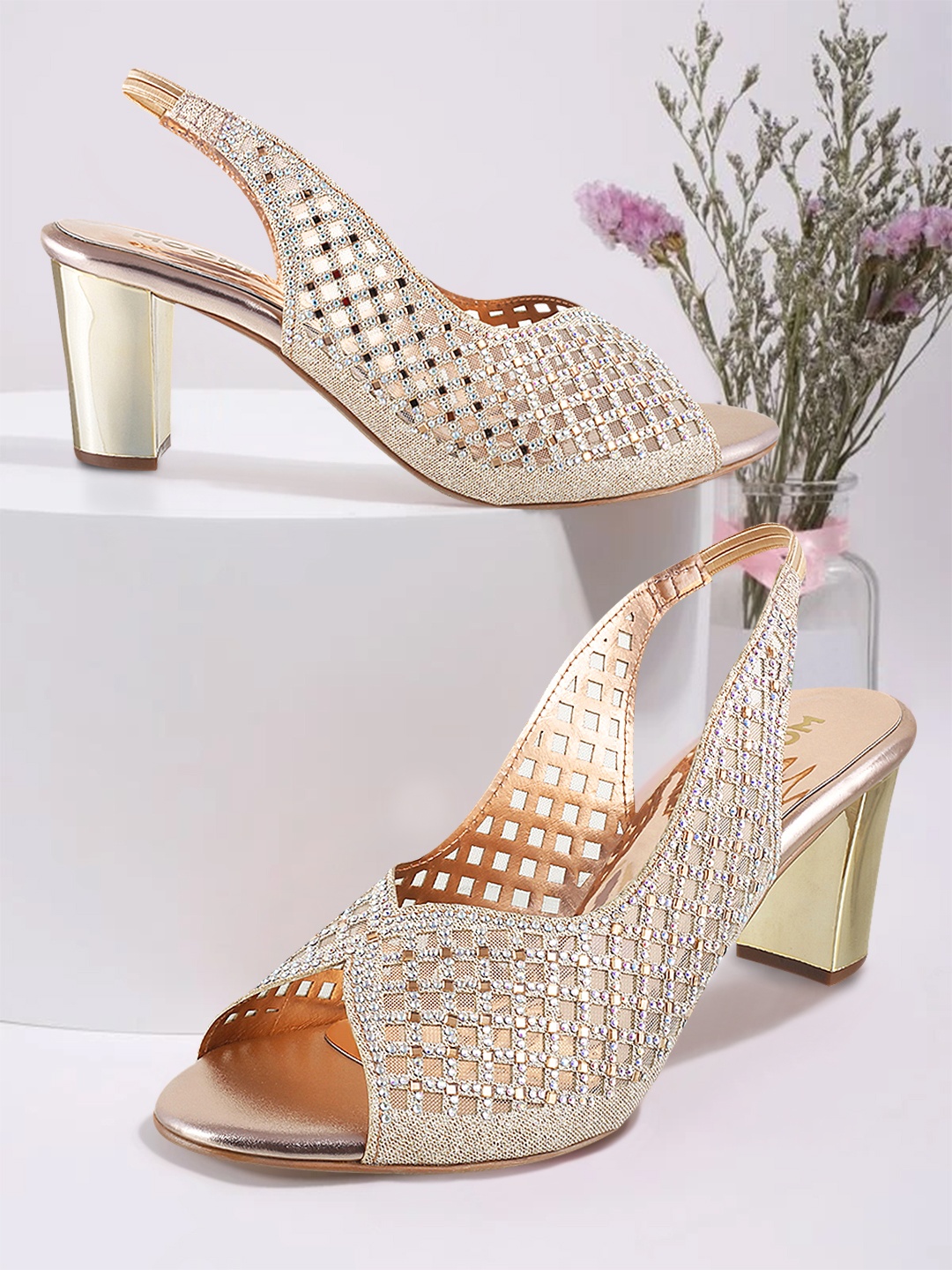 

Mochi Women Gold-Toned Solid Peep Toes