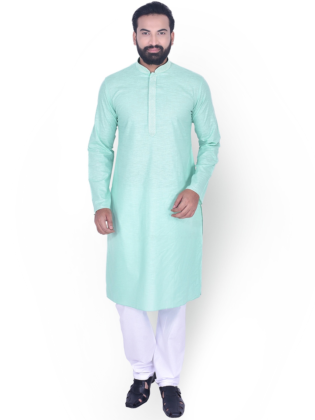 

Manyavar Men Green & White Solid Kurta with Pyjamas