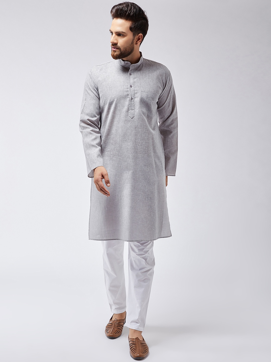 

SOJANYA Men Grey & White Solid Kurta with Pyjamas