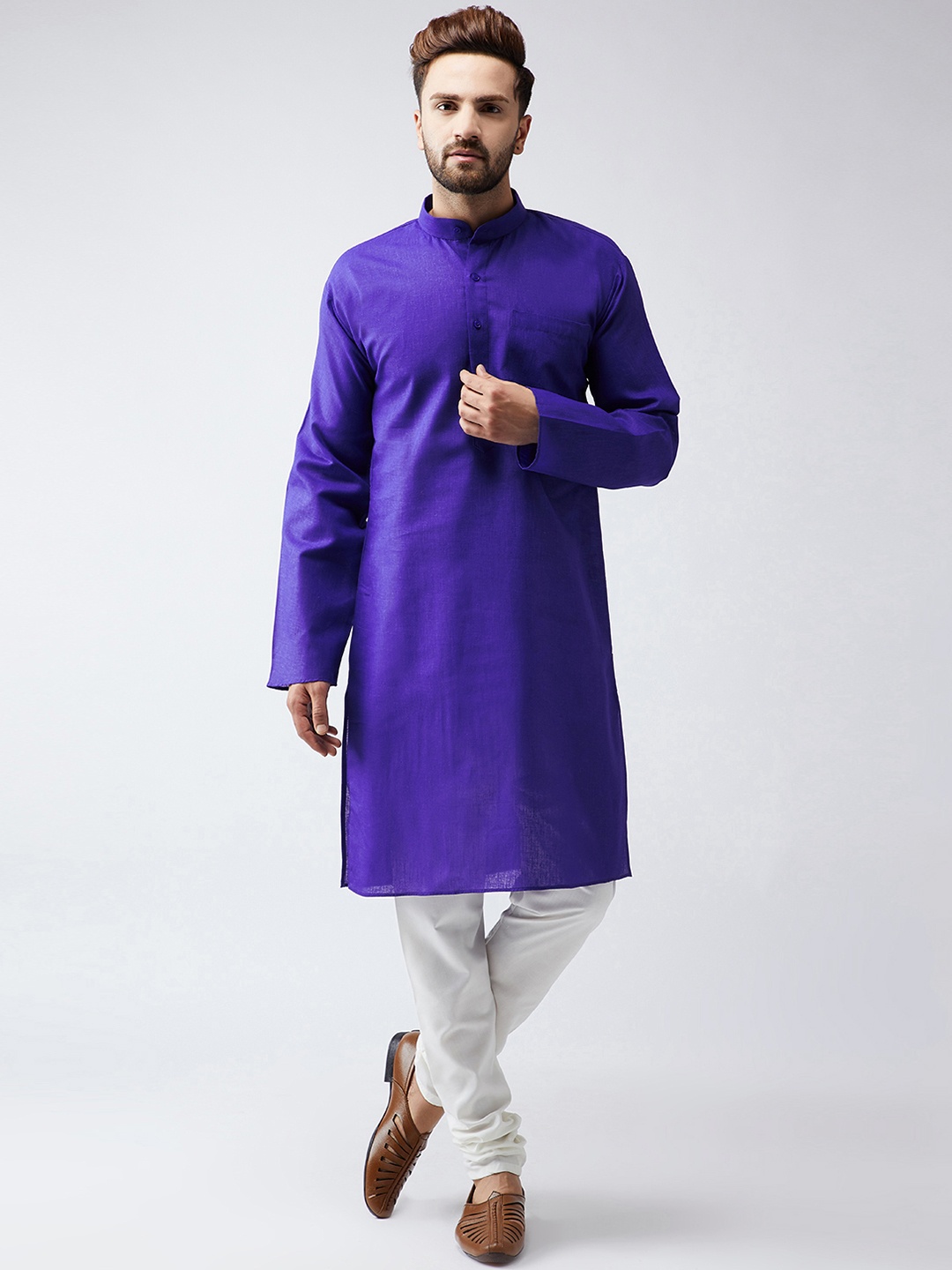 

SOJANYA Men Blue & Off-White Solid Kurta with Churidar