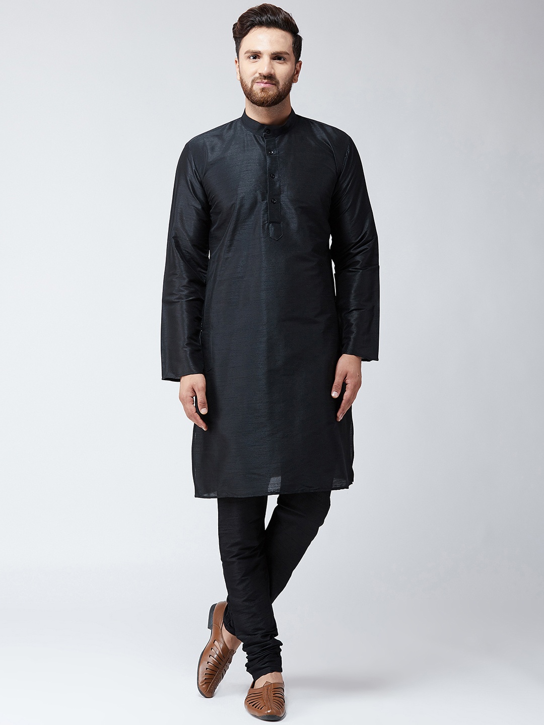 

SOJANYA Men Black & Black Solid Kurta with Churidar