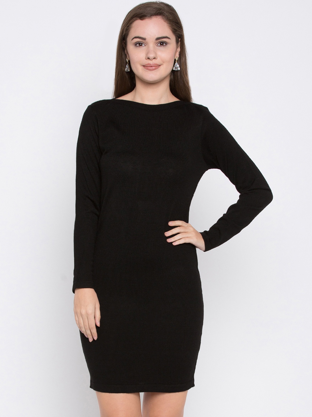

Globus Women Black Solid Bodycon Dress