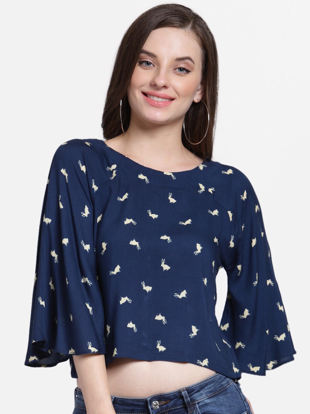 

Cation Women Navy Blue Printed Crop Top